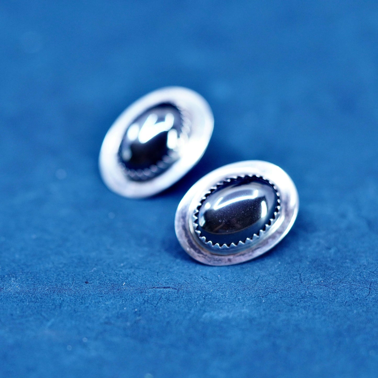 southwestern sterling 925 silver handmade studs earrings with oval hematite