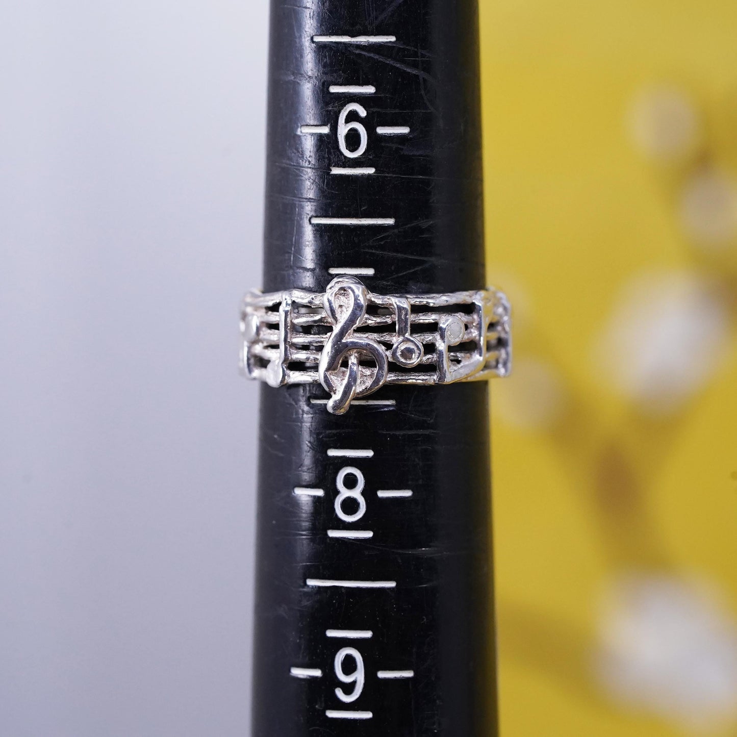 Size 7, vintage Sterling 925 silver handmade music note band ring