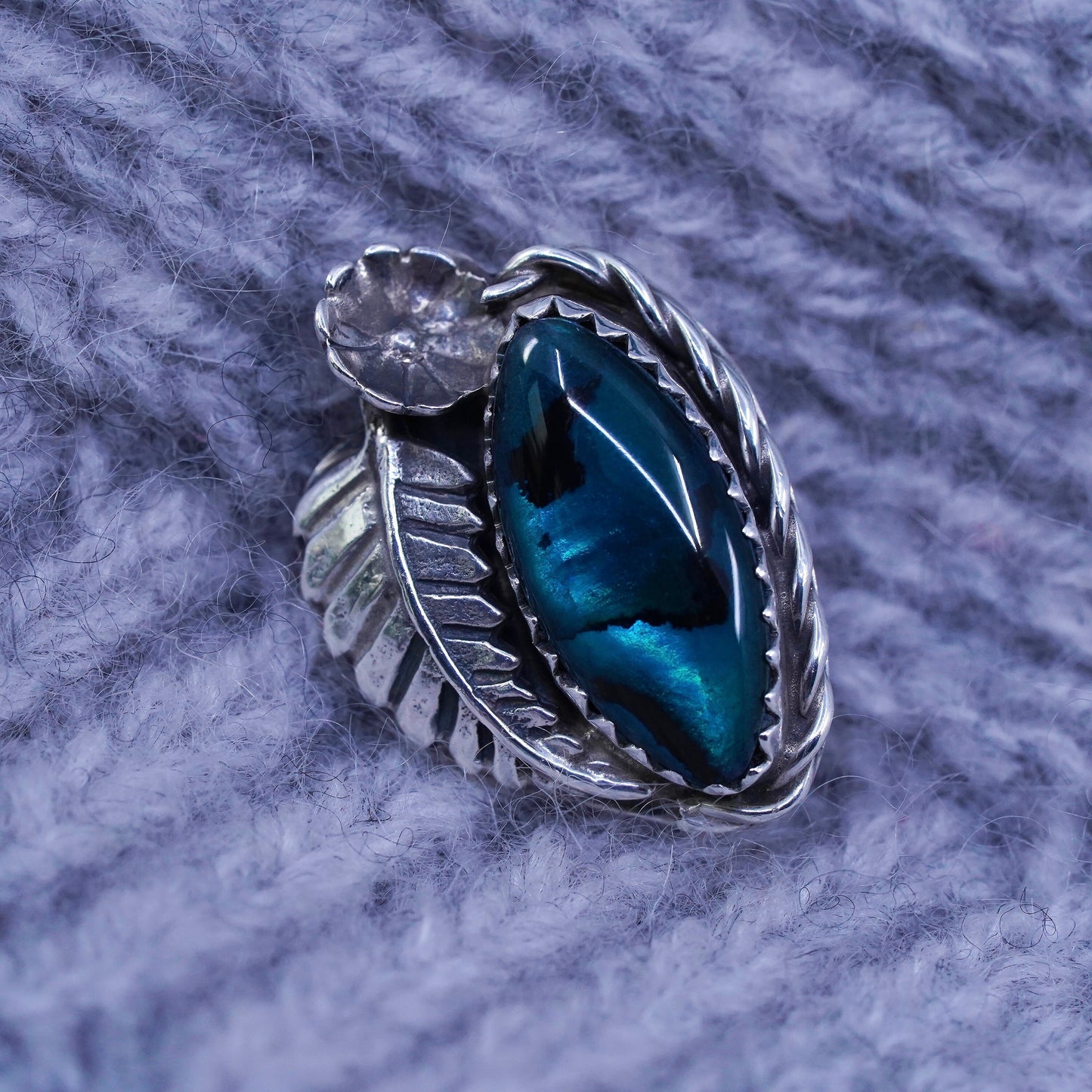 Vintage southwestern Sterling silver handmade abalone pendant with feather