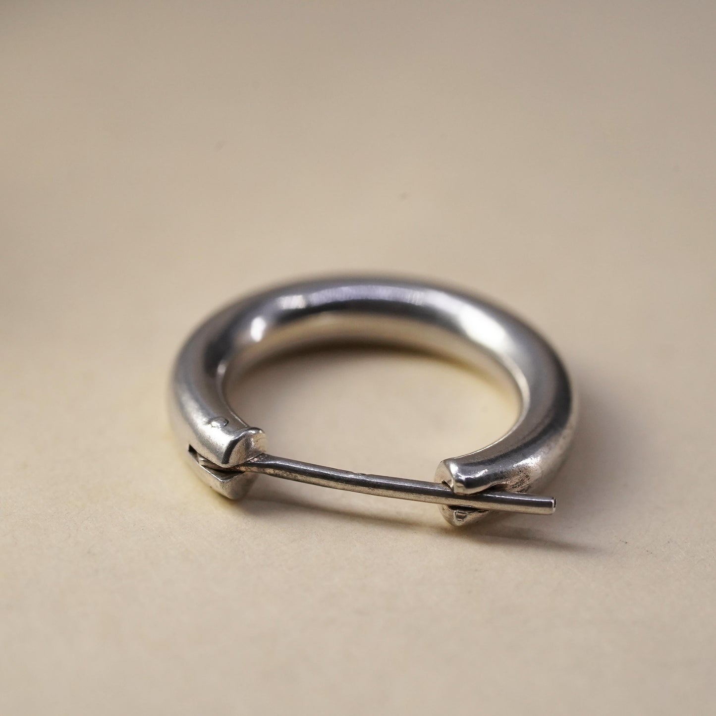 0.75", Vintage sterling silver loop single earring, fashion primitive hoop