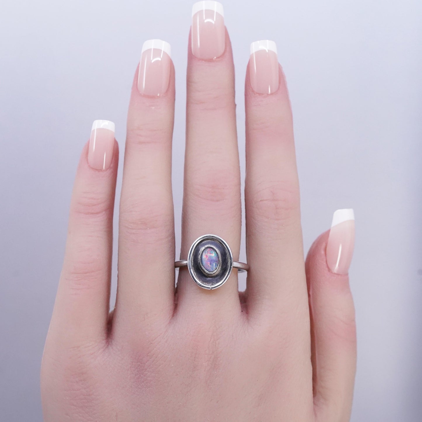 Size 9, vintage southwestern Sterling 925 silver handmade wrap ring with opal