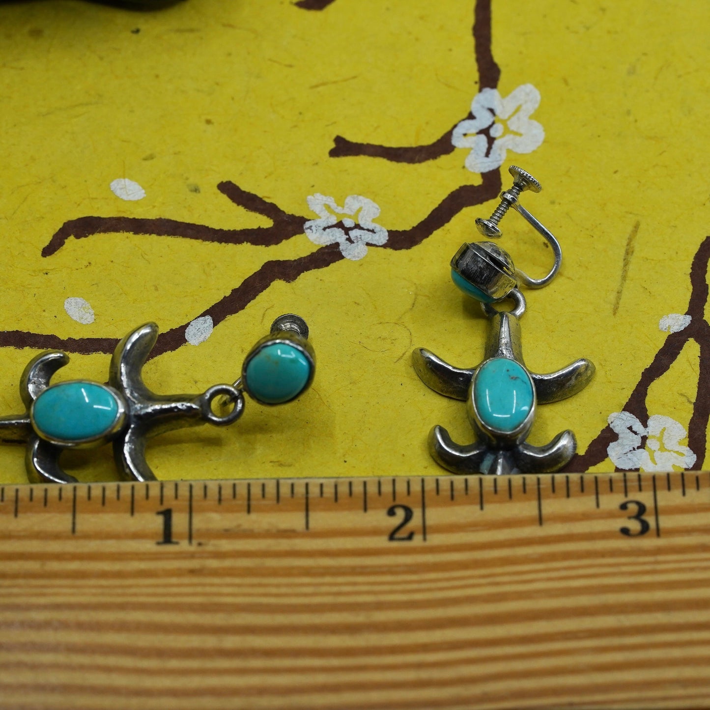 Vintage Sterling silver handmade earrings, 925 screw back with turquoise