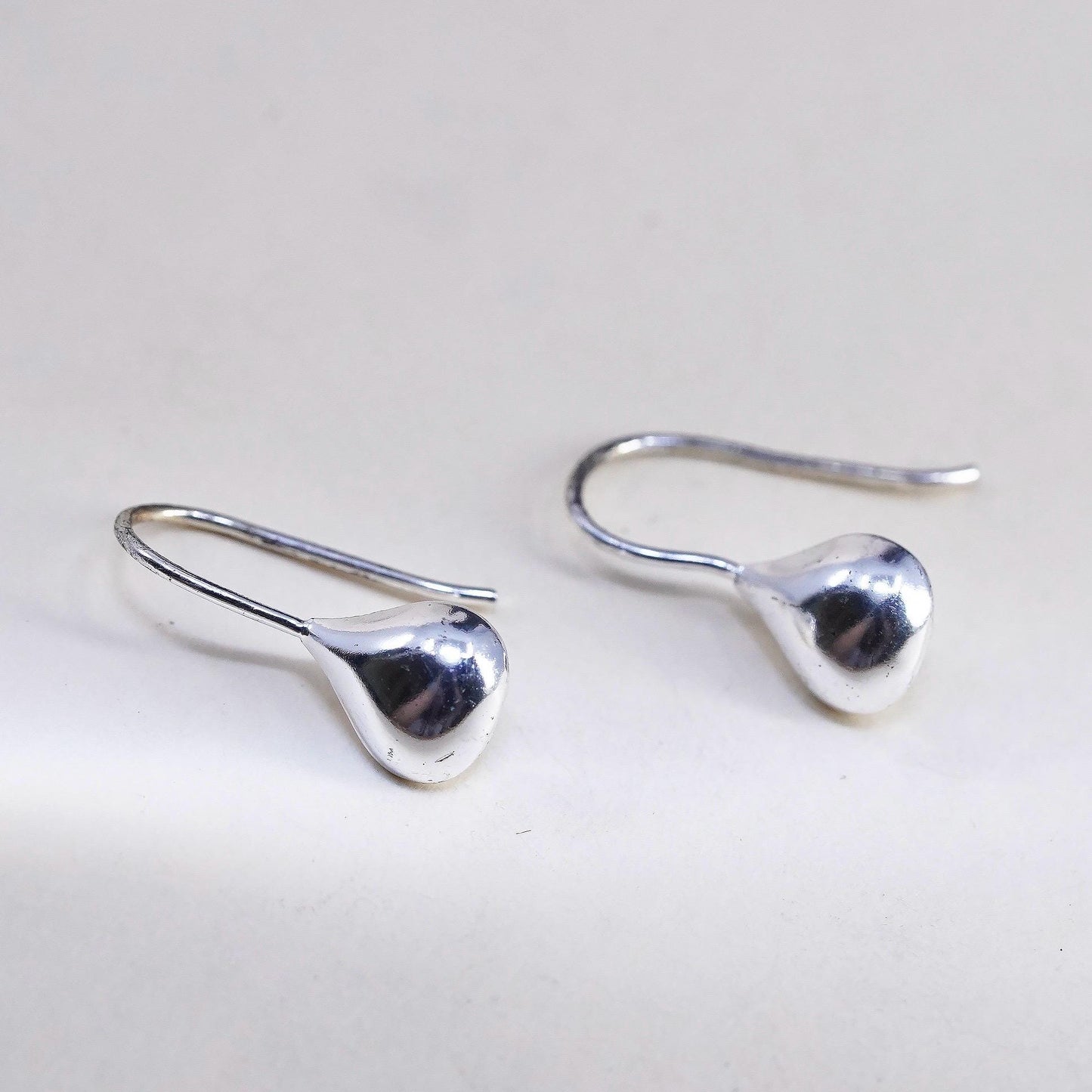 Vintage IBB Sterling Silver Small Teardrop Dangles Earrings 925