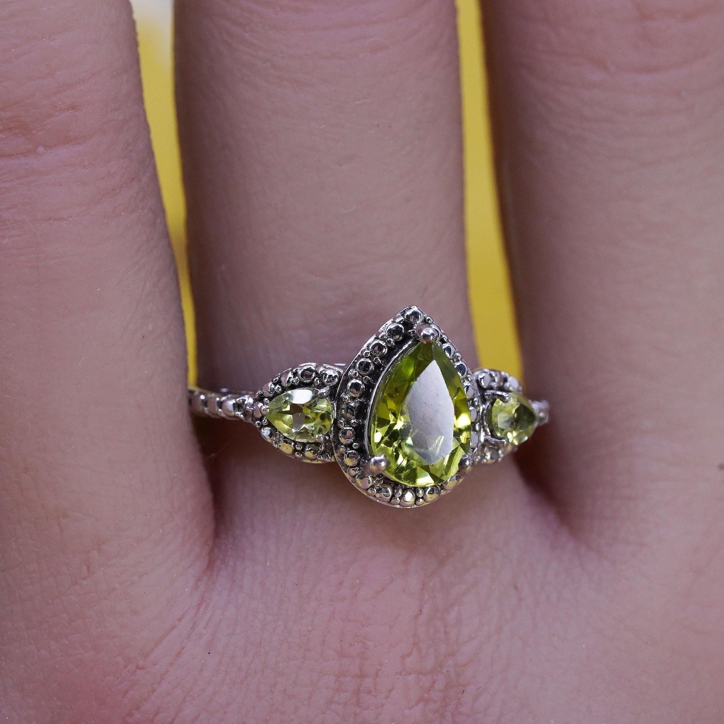 Size 9.5, vintage Sterling 925 silver ring teardrop peridot cluster diamond