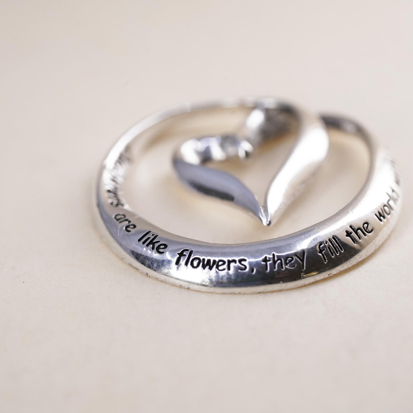 Sterling silver inspirational quote pendant, 925 heart "daughters like flowers