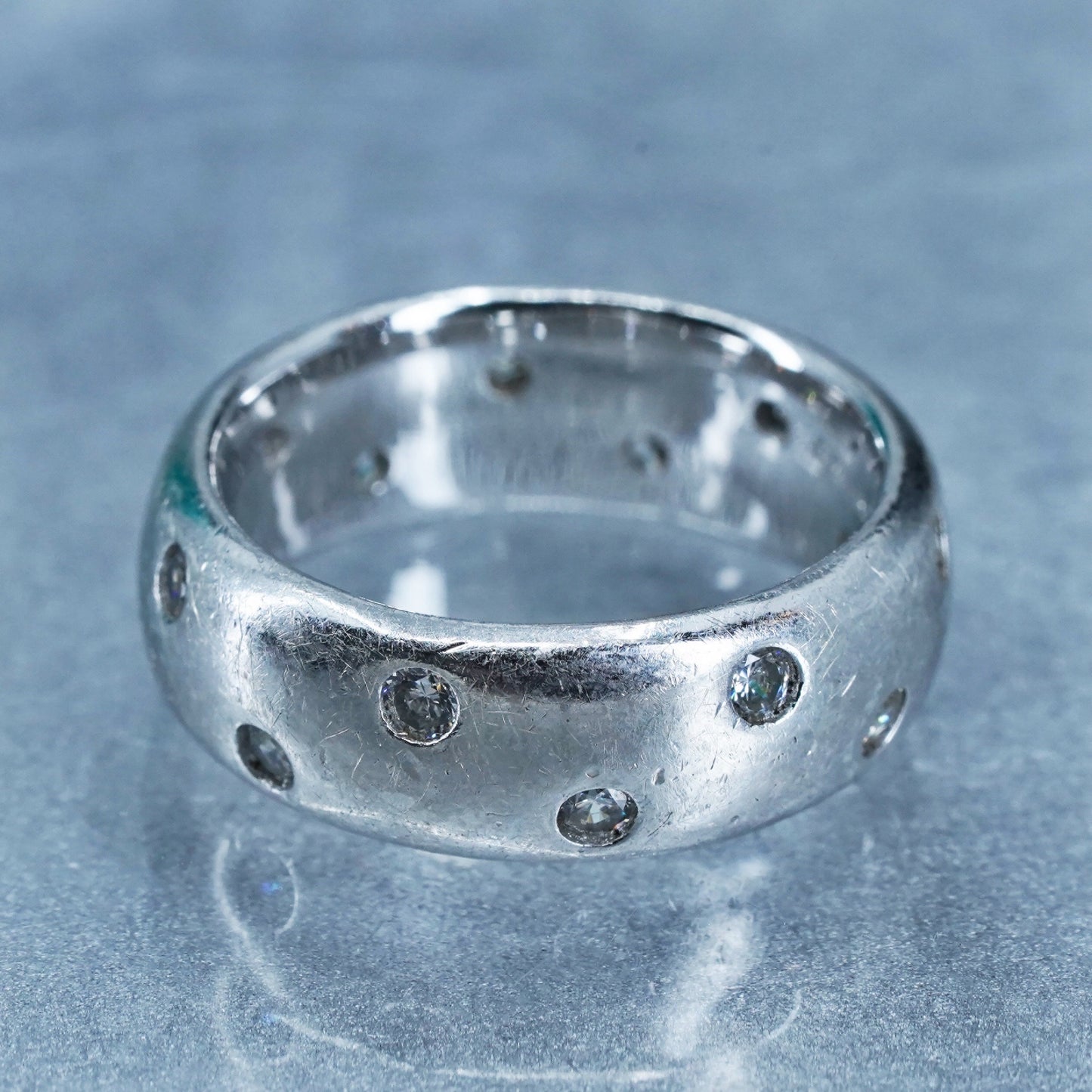 Size 6.75, vintage southwestern Sterling 925 silver wedding ring, Cz band