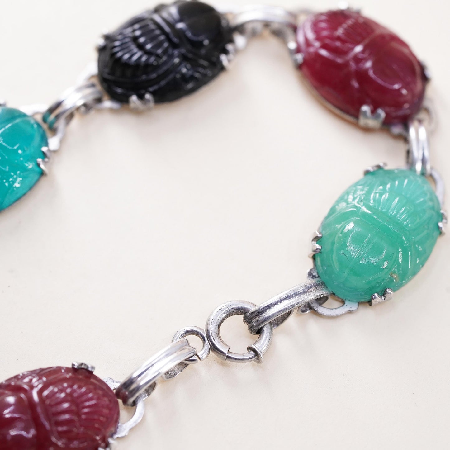 7”, vintage sterling 925 silver handmade bracelet with carved jade carnelian