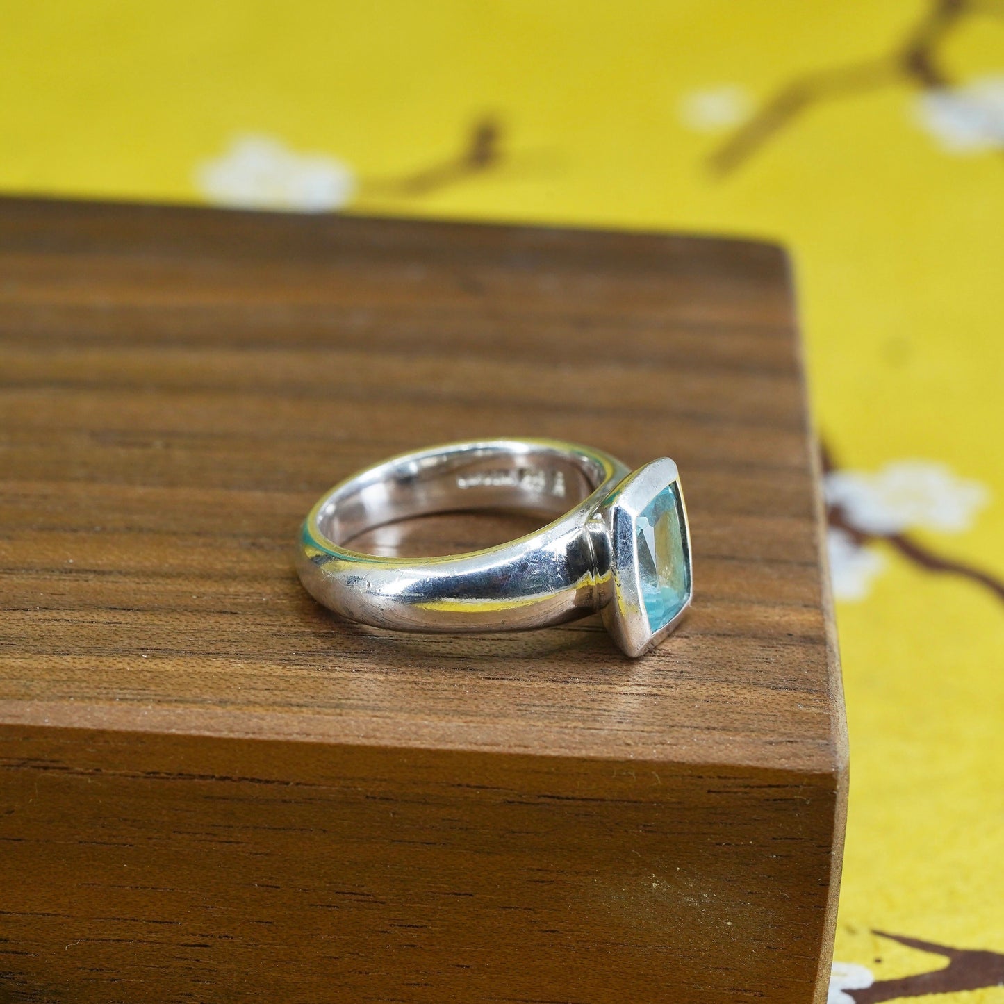 Size 6, Vintage Sterling silver handmade ring, stackable blue crystal 925 band