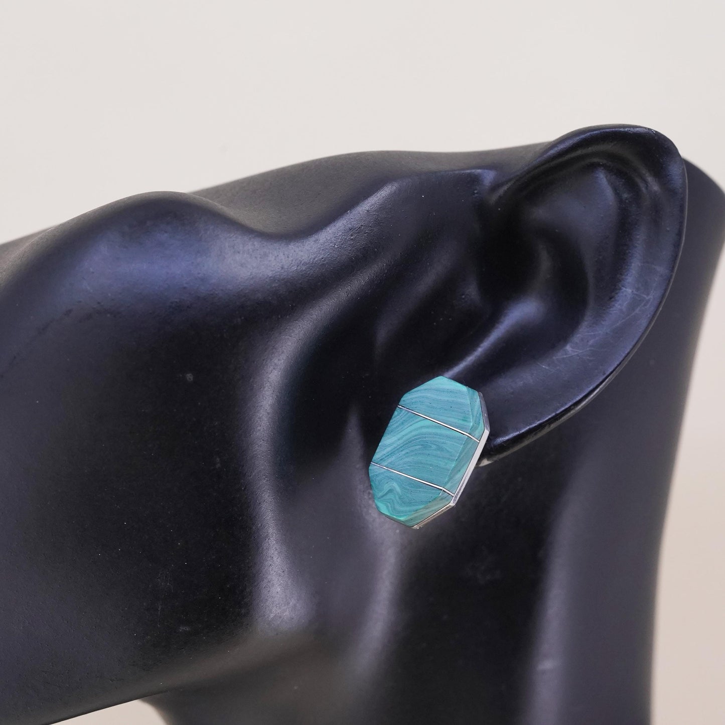 southwestern Mexican Sterling 925 silver handmade stud malachite single earring