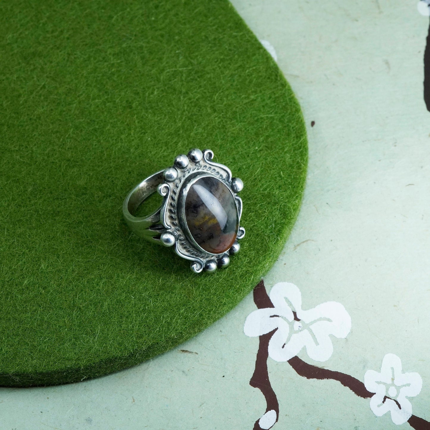 Size 6, Southwestern sterling 925 silver handmade ring with agate and beads
