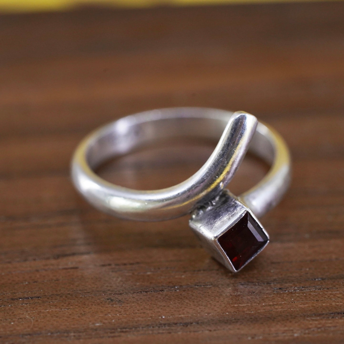 Size 7.25, vintage Sterling 925 handmade ring with garnet