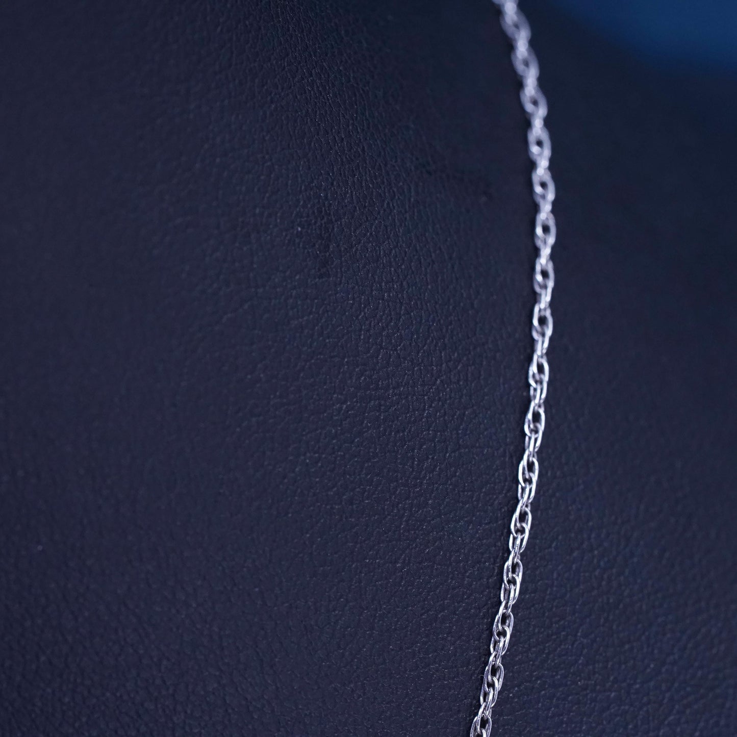 18”, 1mm, vintage Sterling silver necklace, 925 Singapore rope chain