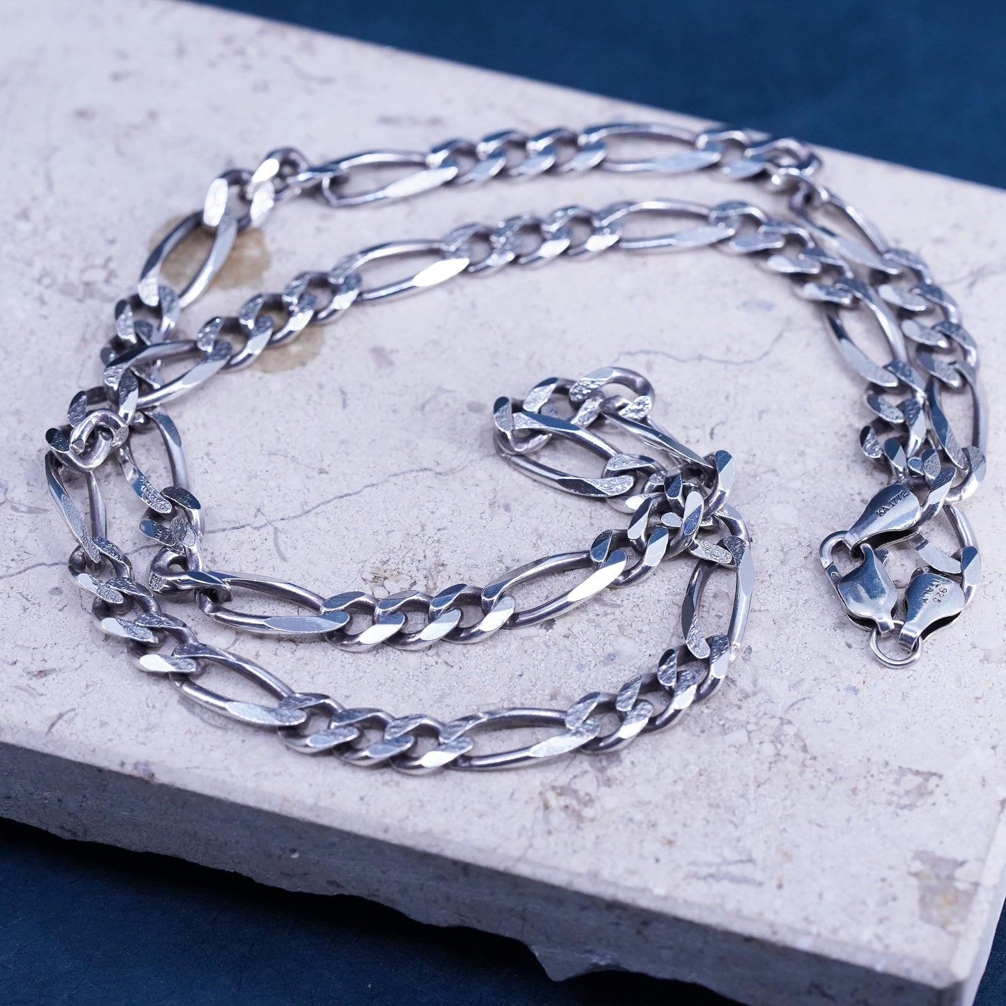 22", Italian KA 1772 Sterling silver necklace, bold 925 figaro link chain