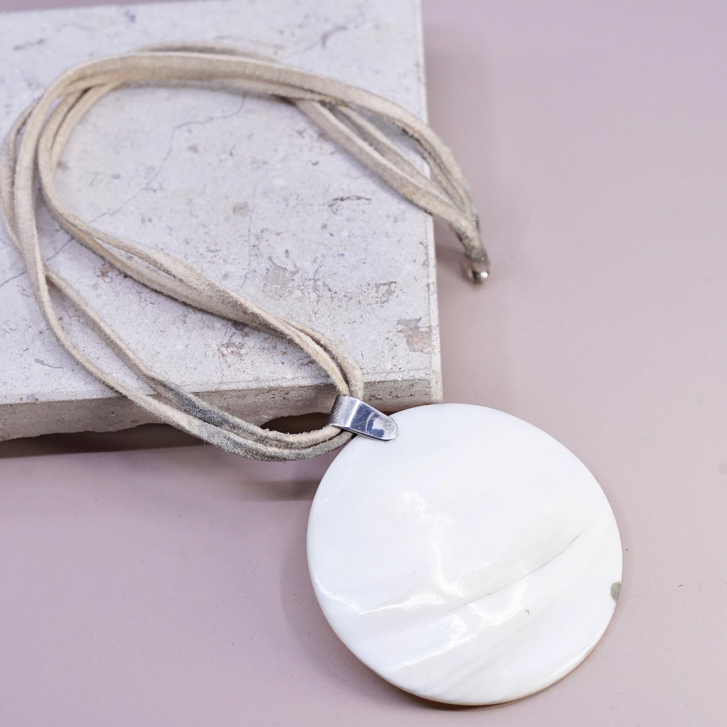 18", sterling 925 Silver necklace, double strands leather huge MOP pendant