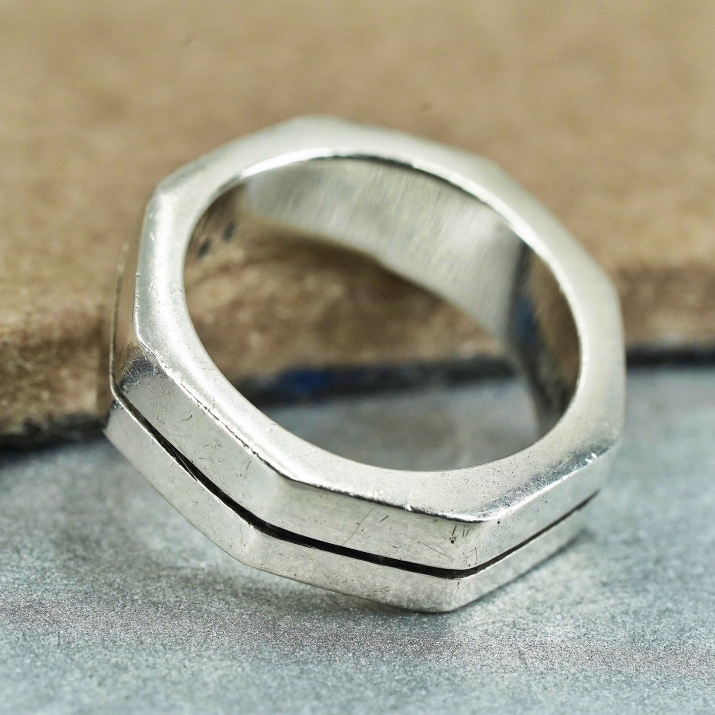 Size 8.5, vintage southwestern Sterling 925 silver statement ring, octagon band