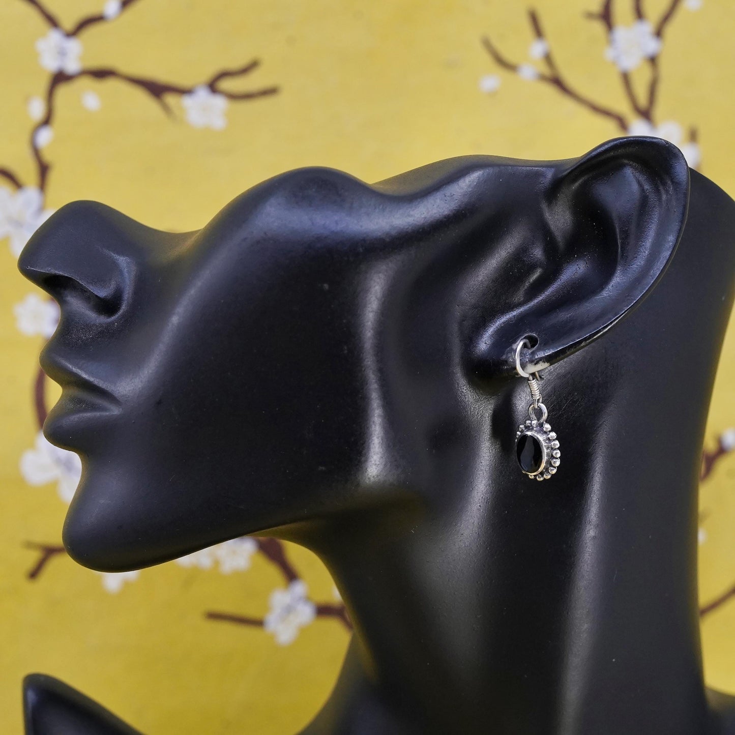 Vintage Sterling 925 silver handmade oval earrings with onyx and beads