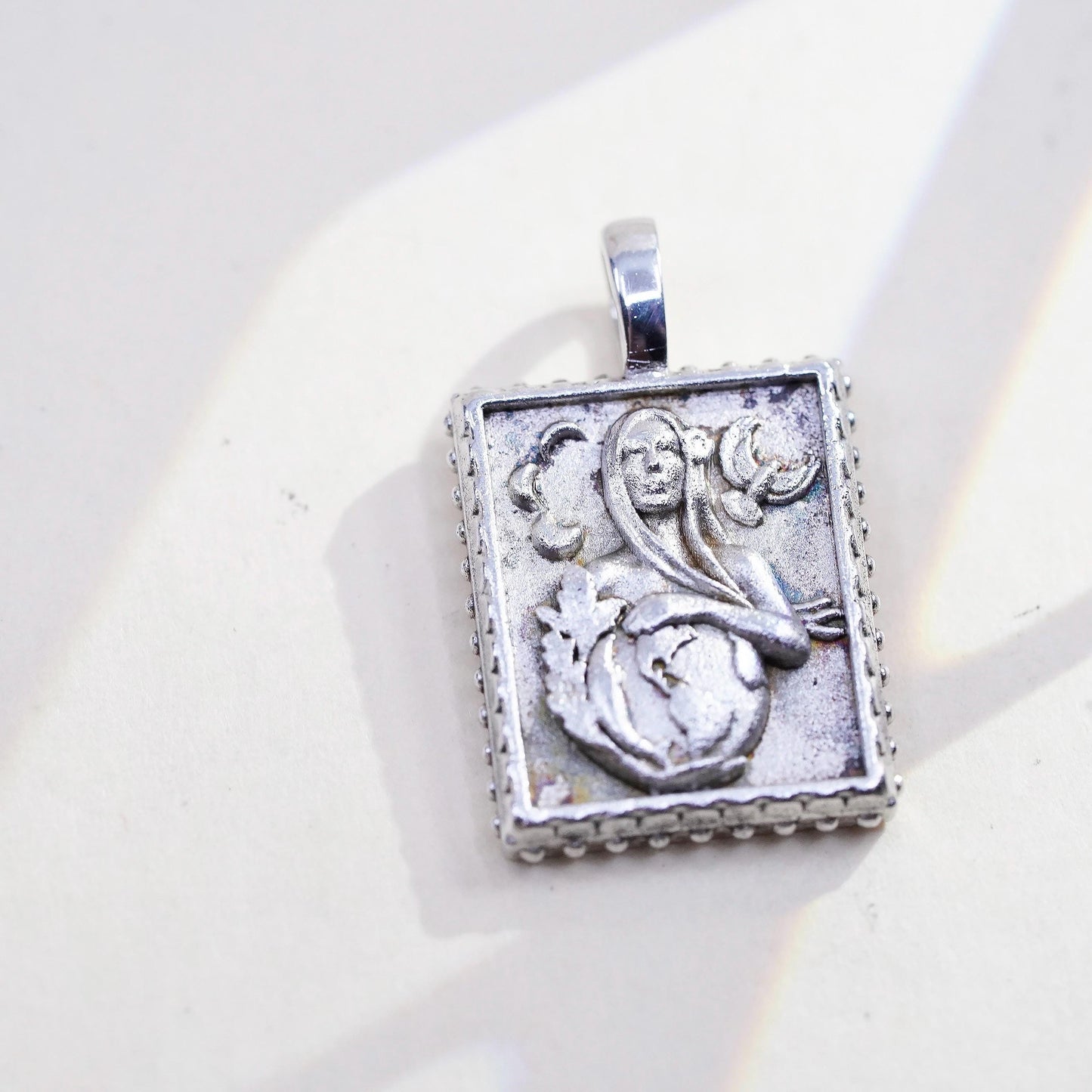 4.4g Vintage Platinum Lady Earth Pendant, Relief Pendant, Artisan Goddess Charm
