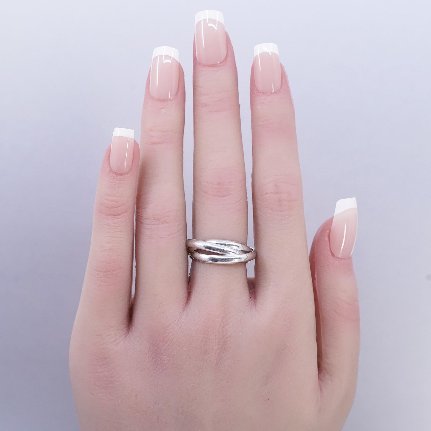 Size 6.5, Vintage Sterling Silver handmade Ring. 925 modernist, Entwined band