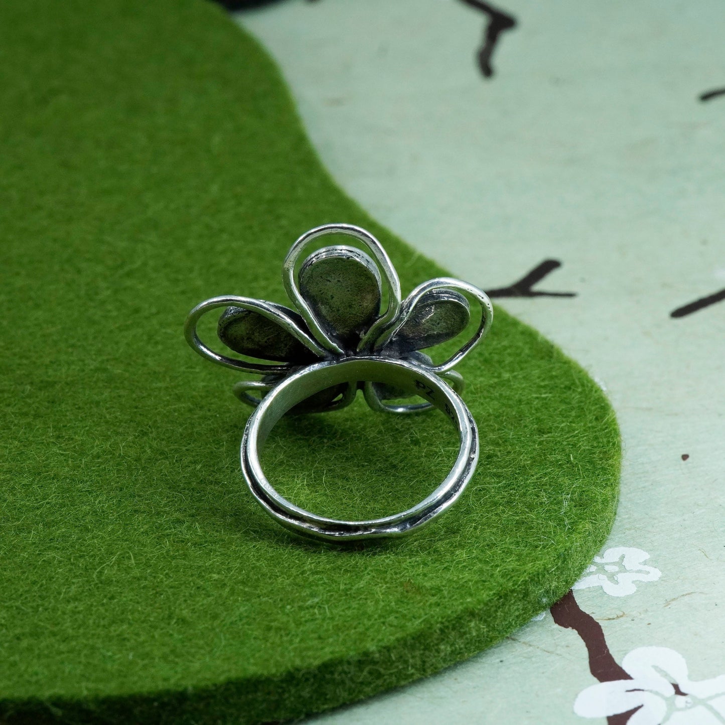 Size 9, Israel Sterling silver ring, 925 flower statement ring turquoise