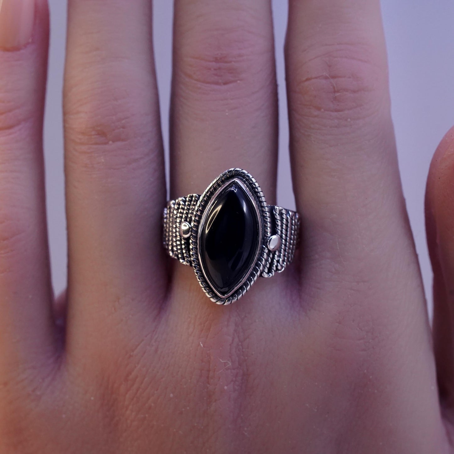 Size 10.75, vintage YS Sterling 925 silver ring marquise shaped onyx and cable