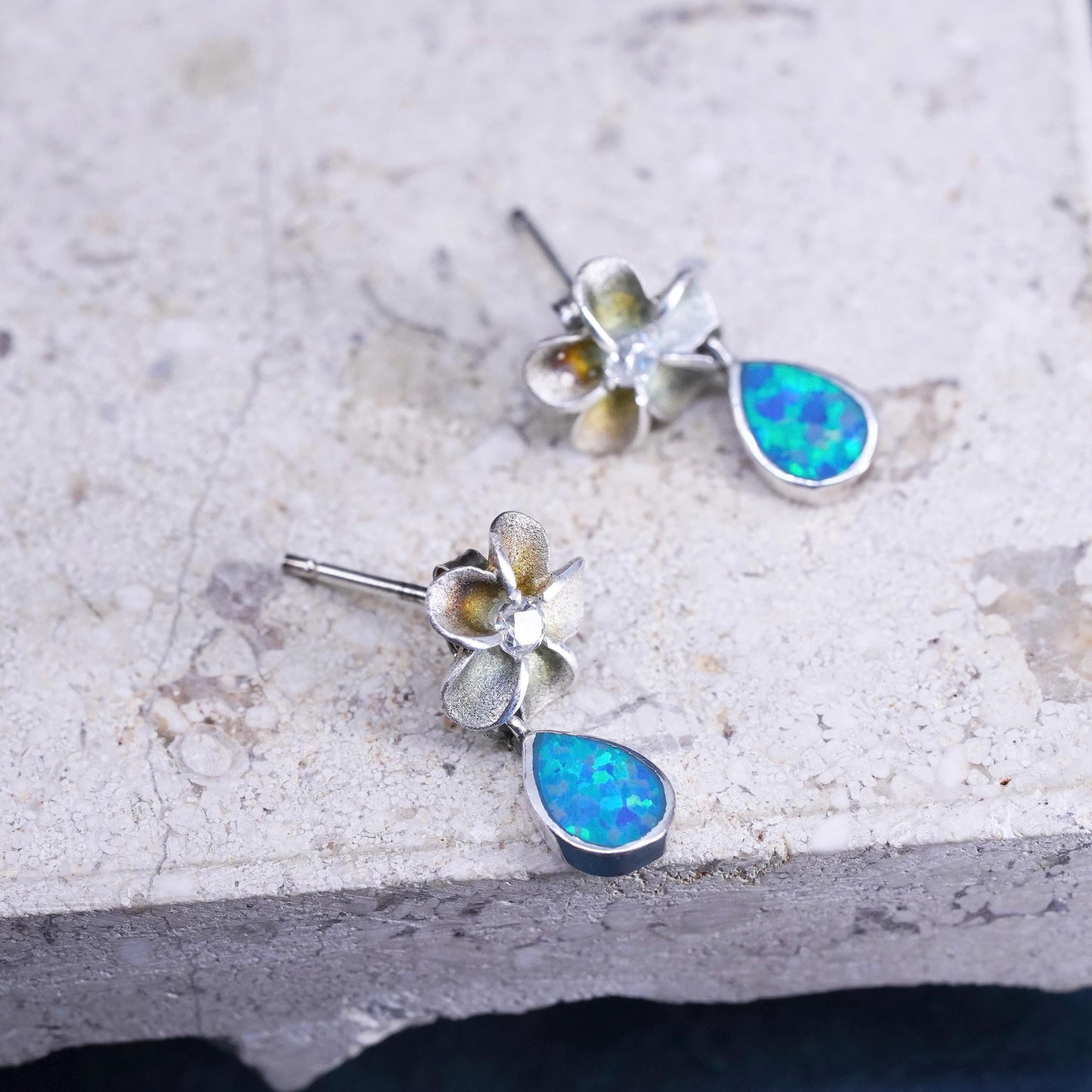 VTG Sterling silver earrings, 925 plumeria flower drops cz teardrop fire opal