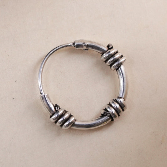 0.5”, Vintage sterling silver single earring, 925 huggie hoop with wires detail