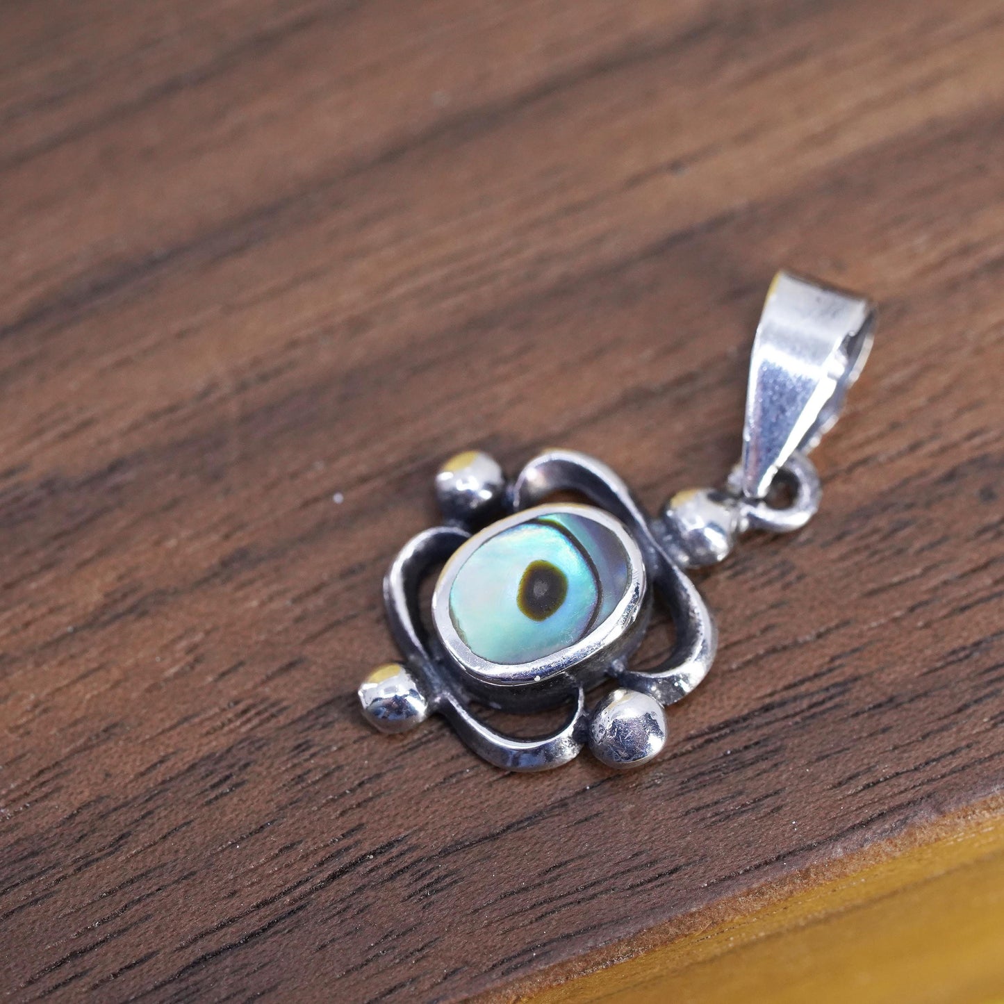 Vintage Sterling 925 silver handmade pendant with abalone inlay