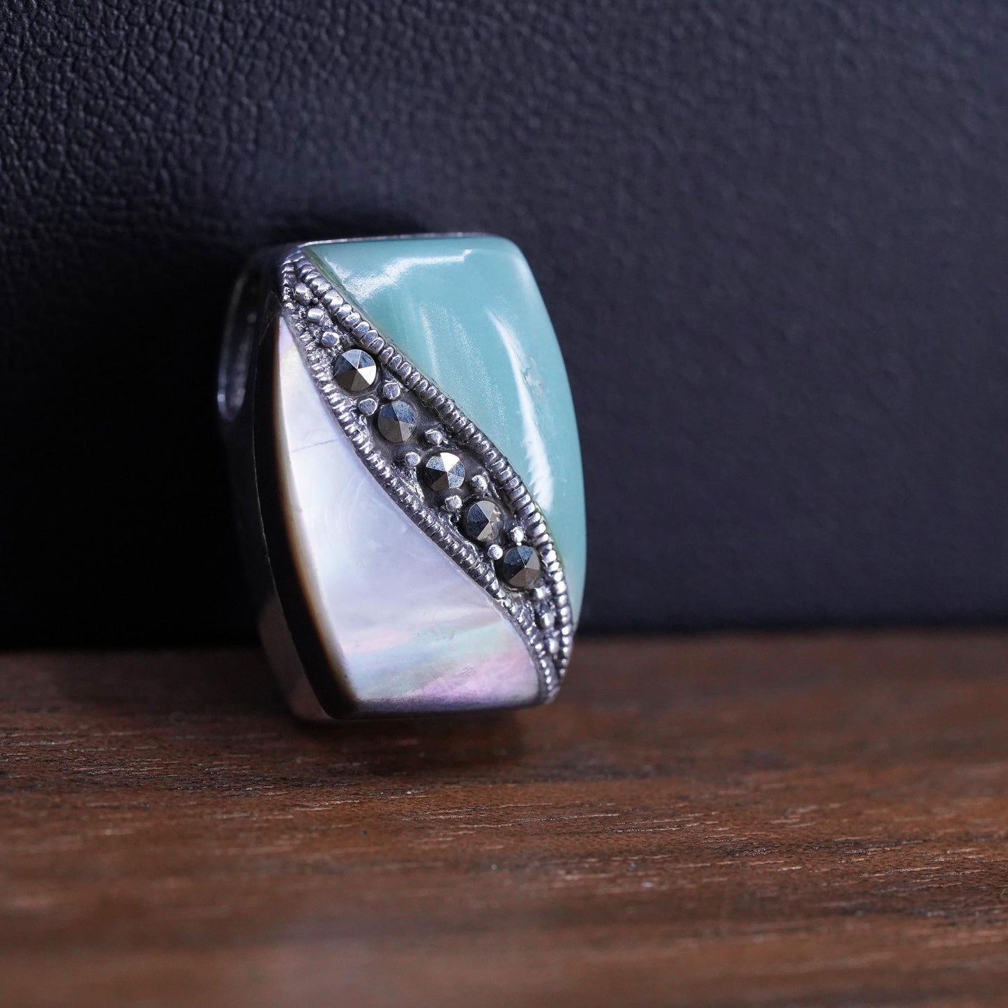 Sterling 925 silver handmade teardrop pendant pink mother of pearl marcasite
