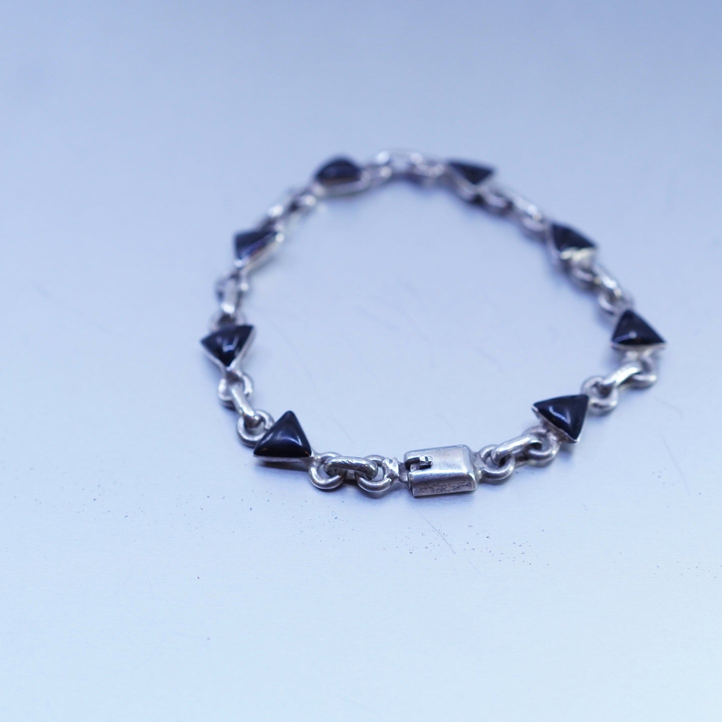 7”, mexico sterling 925 silver handmade bracelet with triangular black onyx