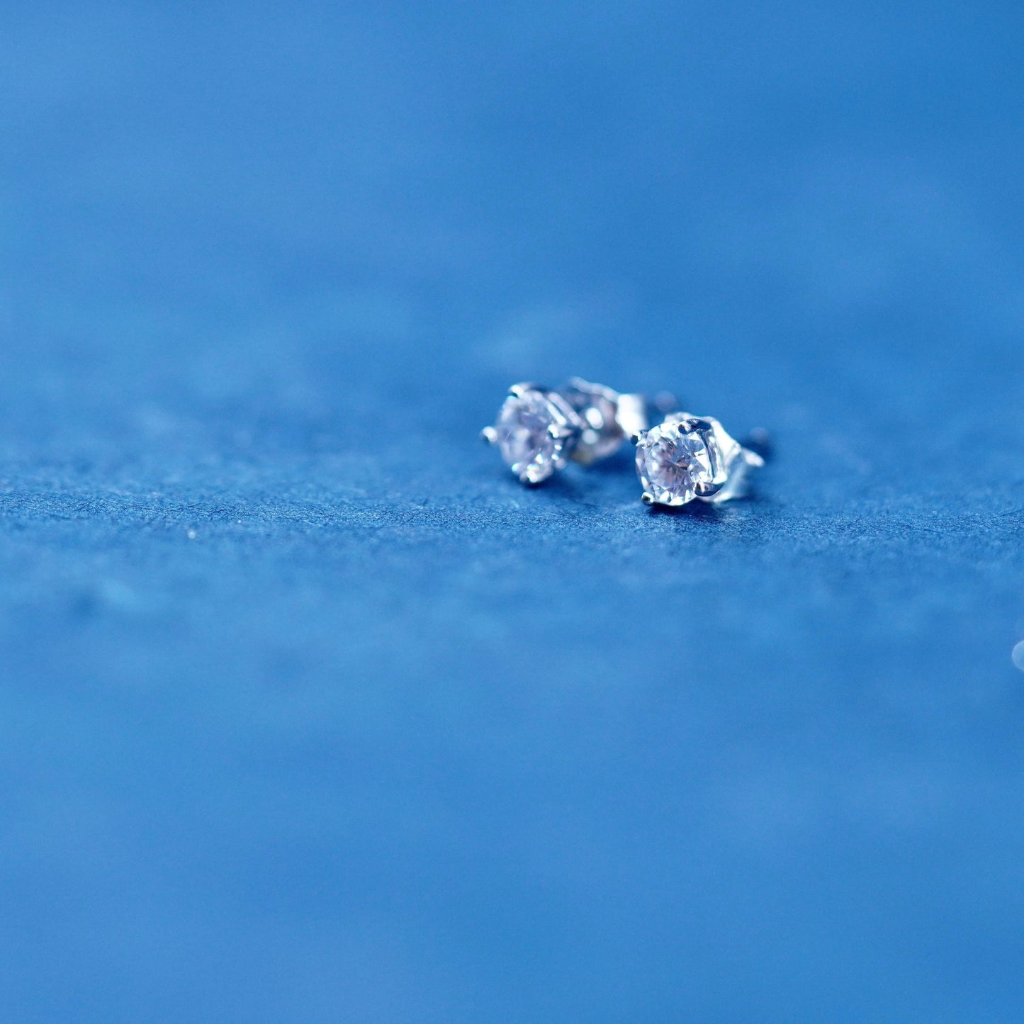 3mm, Vintage sterling silver handmade earrings, 925 studs with CZ