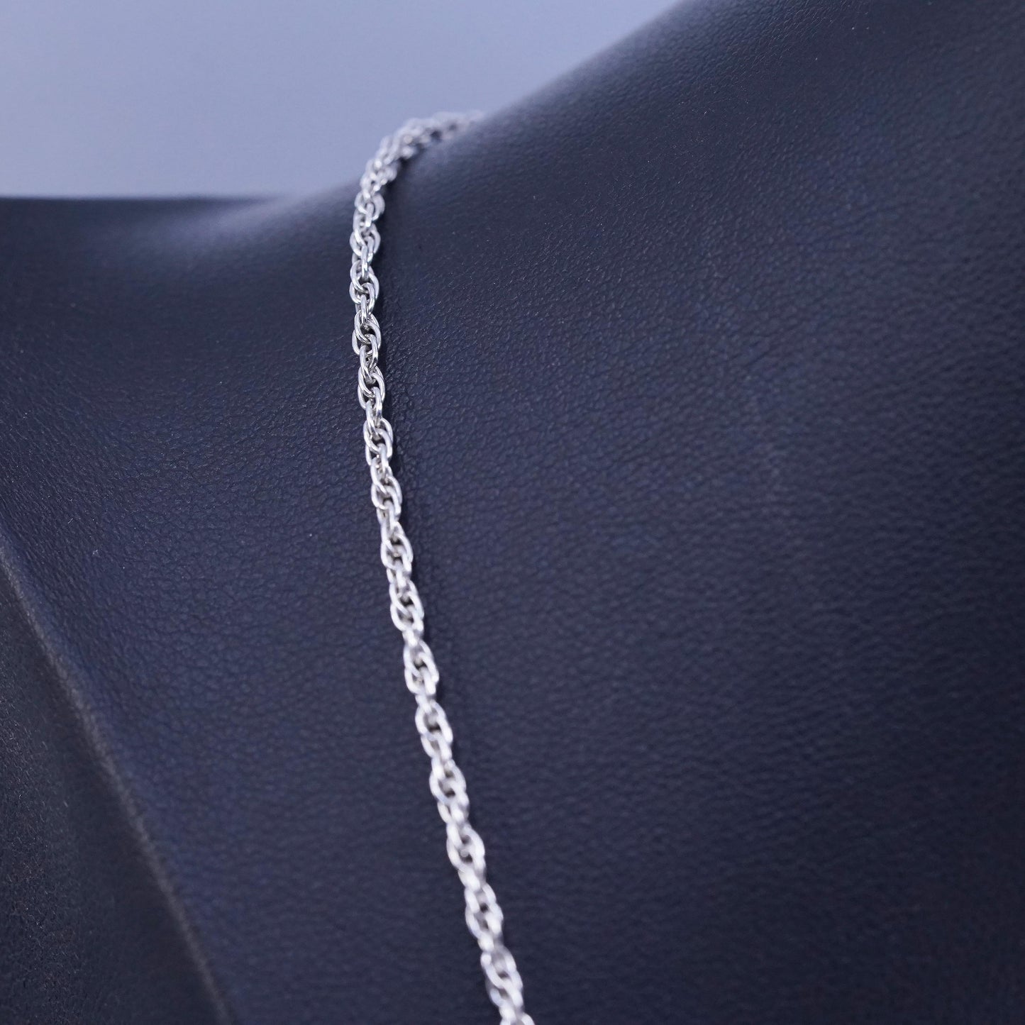 20” 2mm, vintage Italy Sterling 925 silver Singapore rope chain necklace