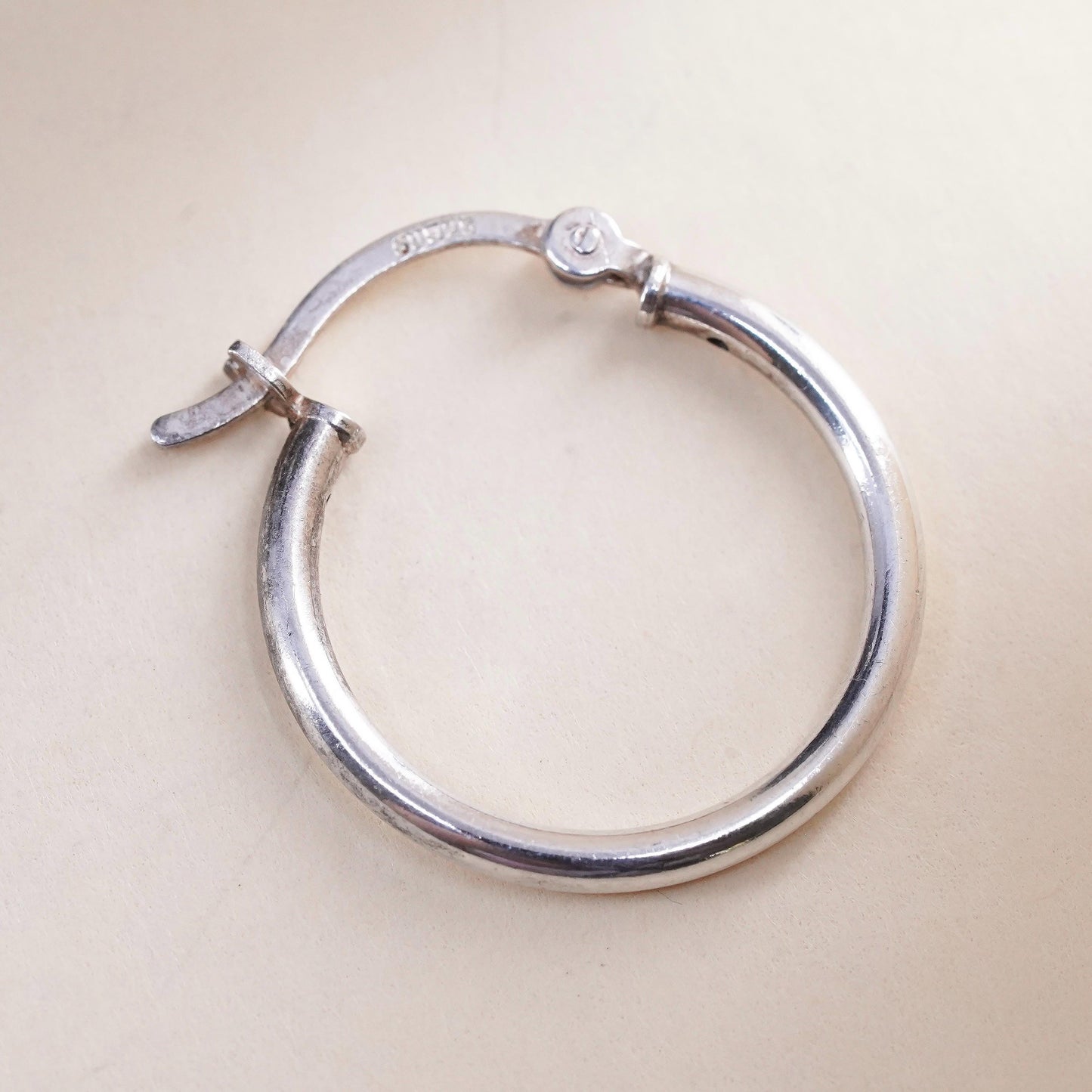 0.75”, Vintage sterling silver loop single earring, fashion primitive hoop