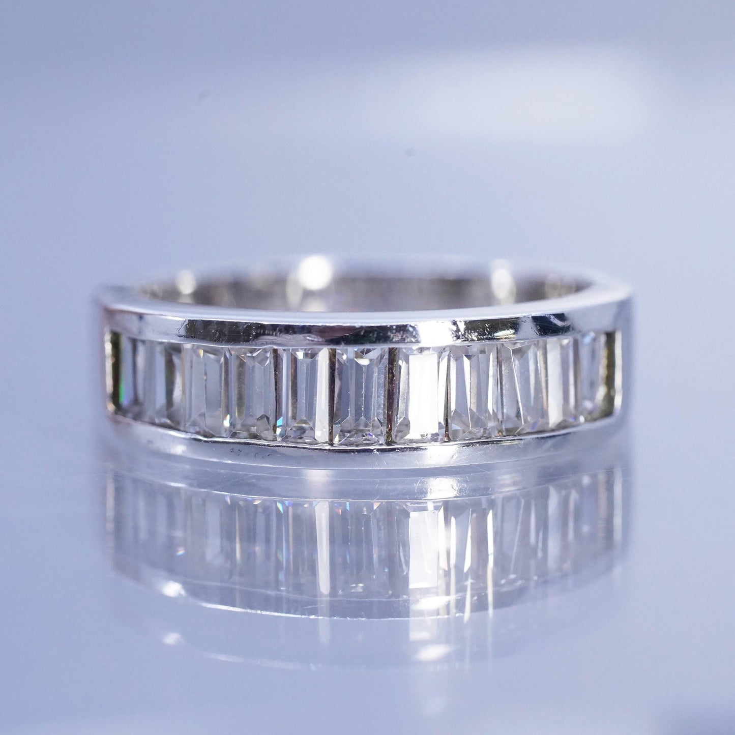 Size 8.25, vintage Sterling 925 silver handmade band ring with cluster Cz