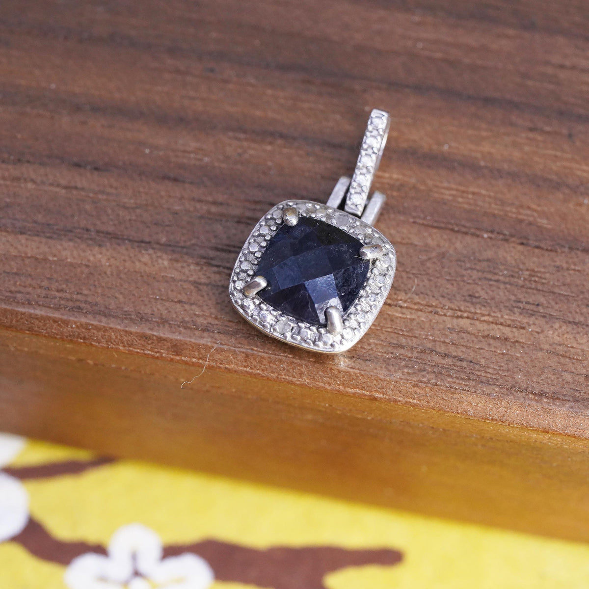 Vintage DBJ Sterling 925 silver pendant with natural sapphire diamond details