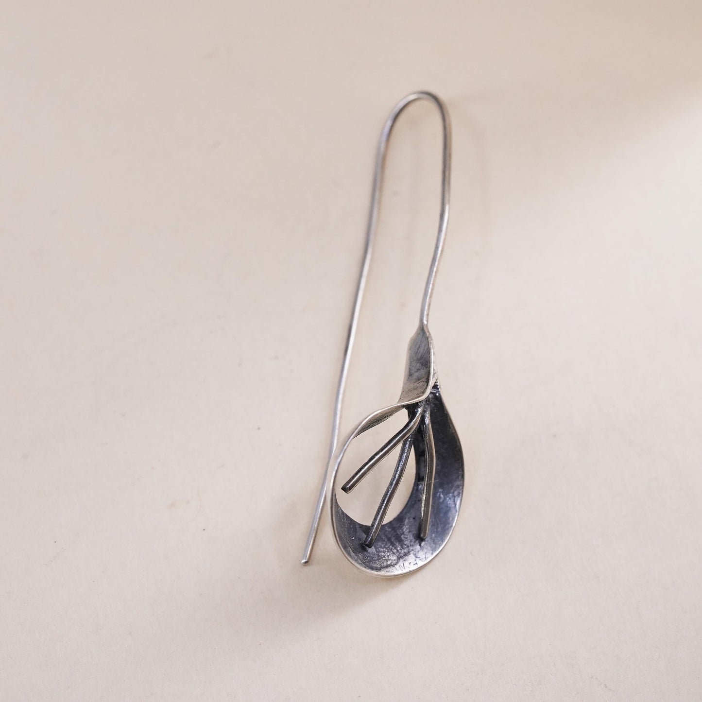 vintage modernist sterling silver 925 handmade single teardrop earring