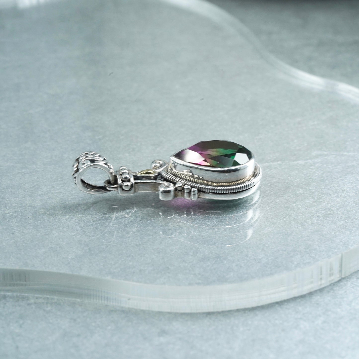 Vintage 18K sterling silver 925 teardrop pendant with rainbow topaz, stamped 925 18K