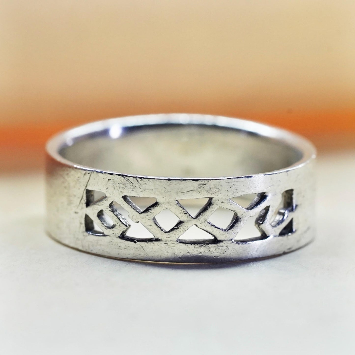 Size 6, vintage Sterling 925 silver handmade cutout ring band