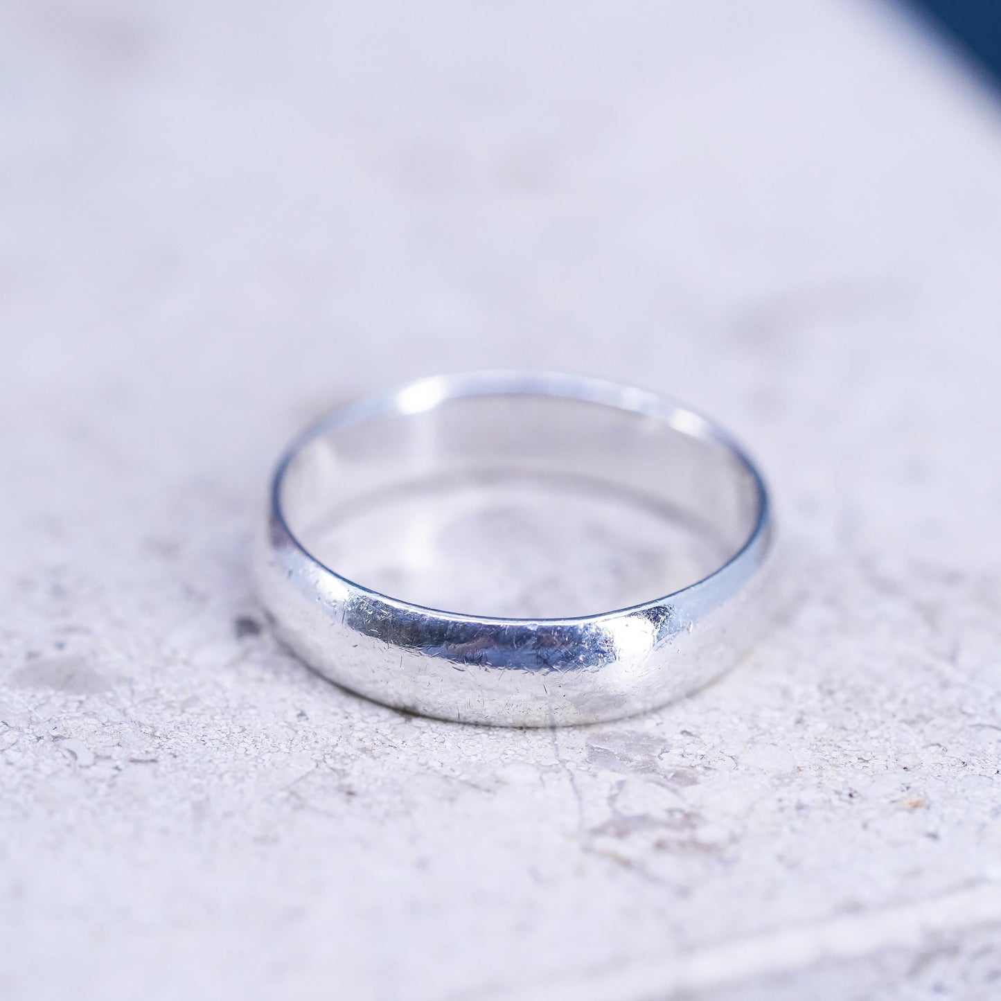 Size 8, vintage Sterling silver handmade ring, 925 wedding band