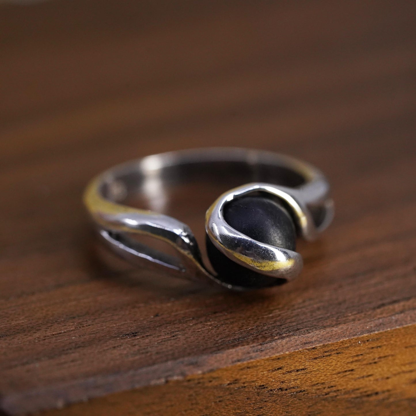 Size 4.5, vintage Sterling 925 silver interchangeable ring with onyx bead