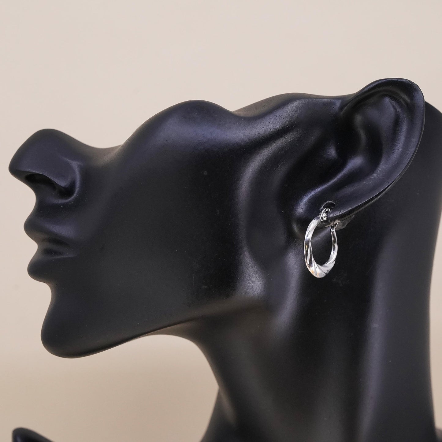 0.75", Vintage sterling silver loop single earring, ribbed primitive hoop