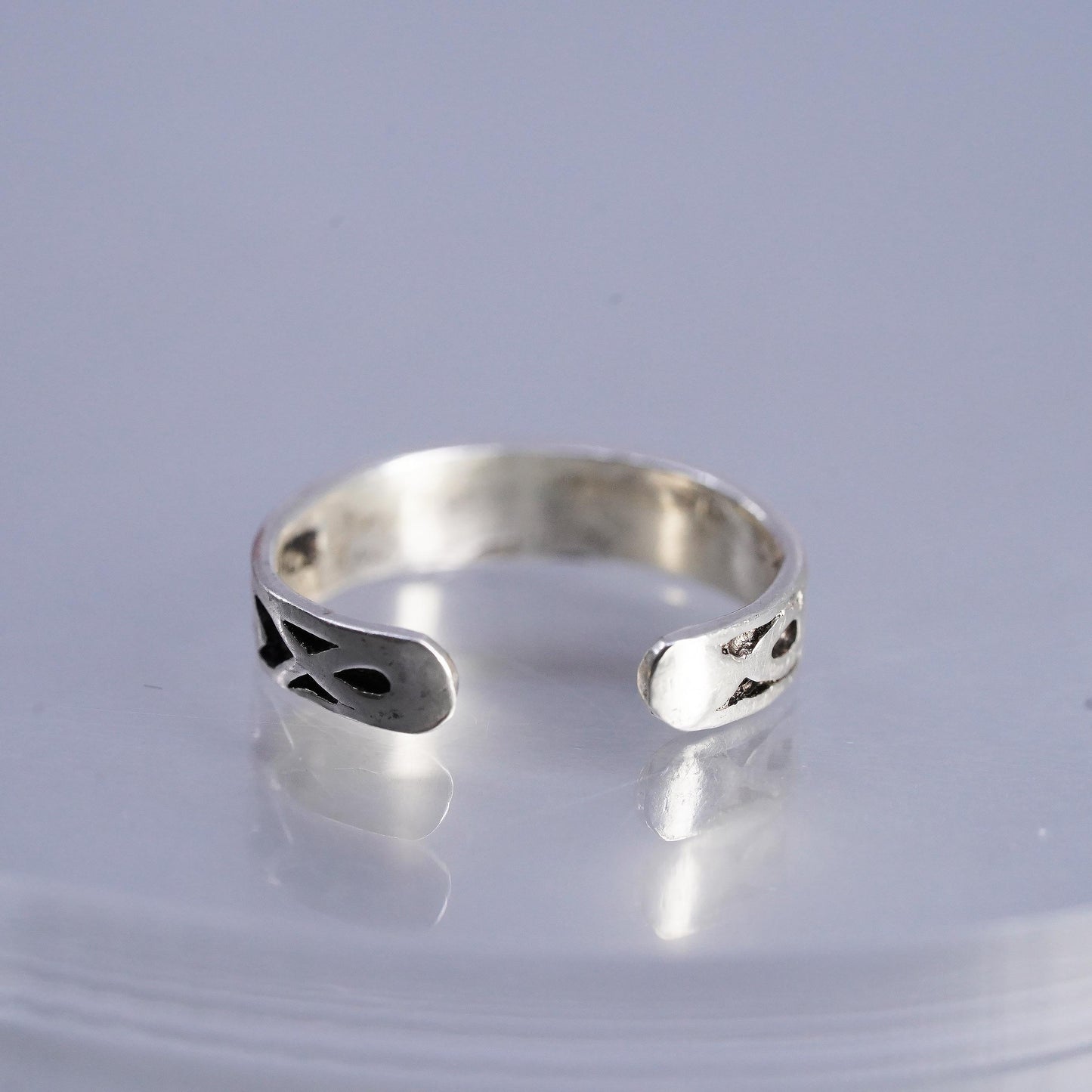Size 3, 925 Sterling Silver Fish Motif Open Band Ring, Oxidized Fish Band