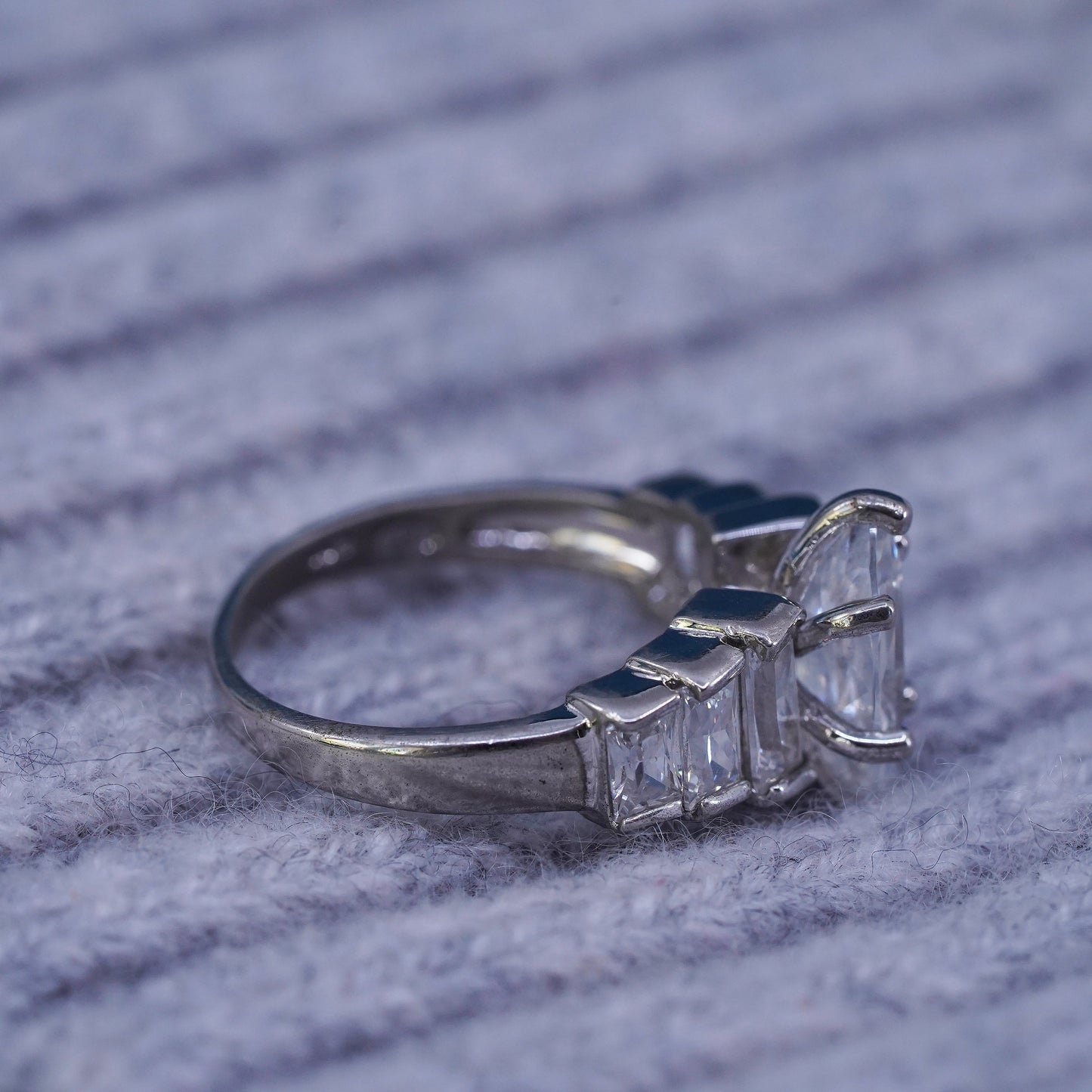 Size 8, vintage Sterling 925 silver engagement ring with cluster Cz around