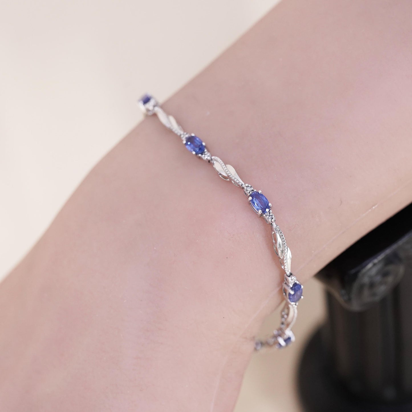 7", Vintage sterling silver tennis bracelet, 925 chain with diamond sapphire