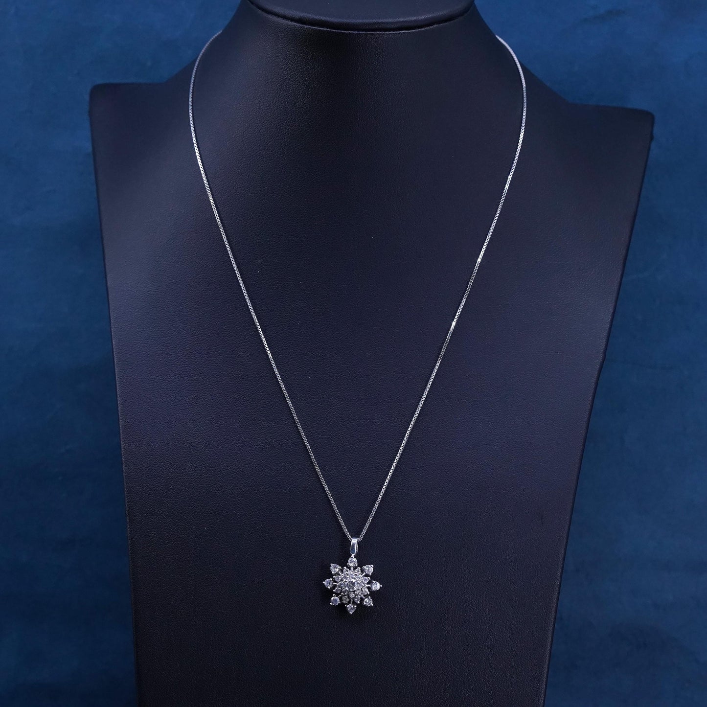 18”, VTG sterling silver box chain necklace, 925 snowflake pendant cluster cz