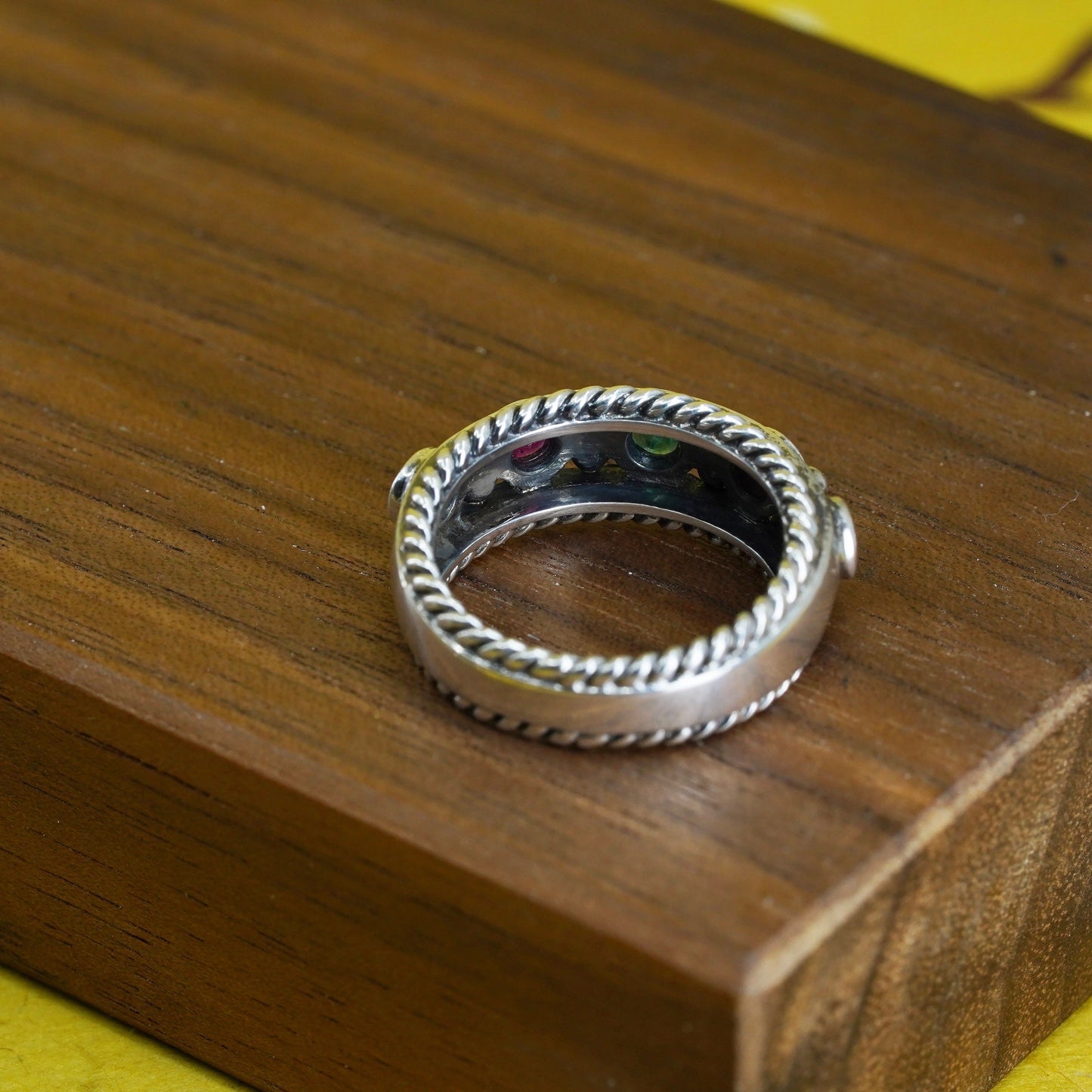 Size 6, sterling 925 silver handmade band ring with emerald ruby and garnet