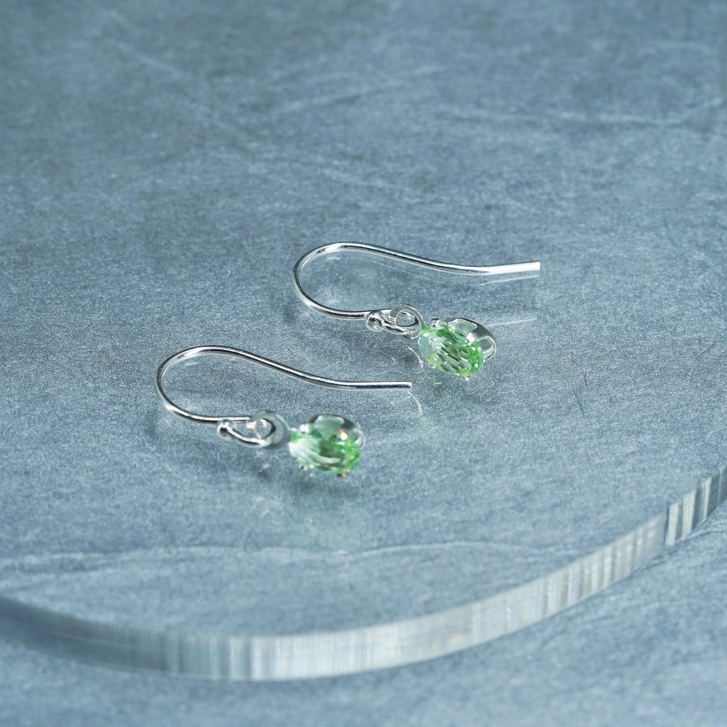 Vintage Sterling 925 silver handmade earrings with peridot