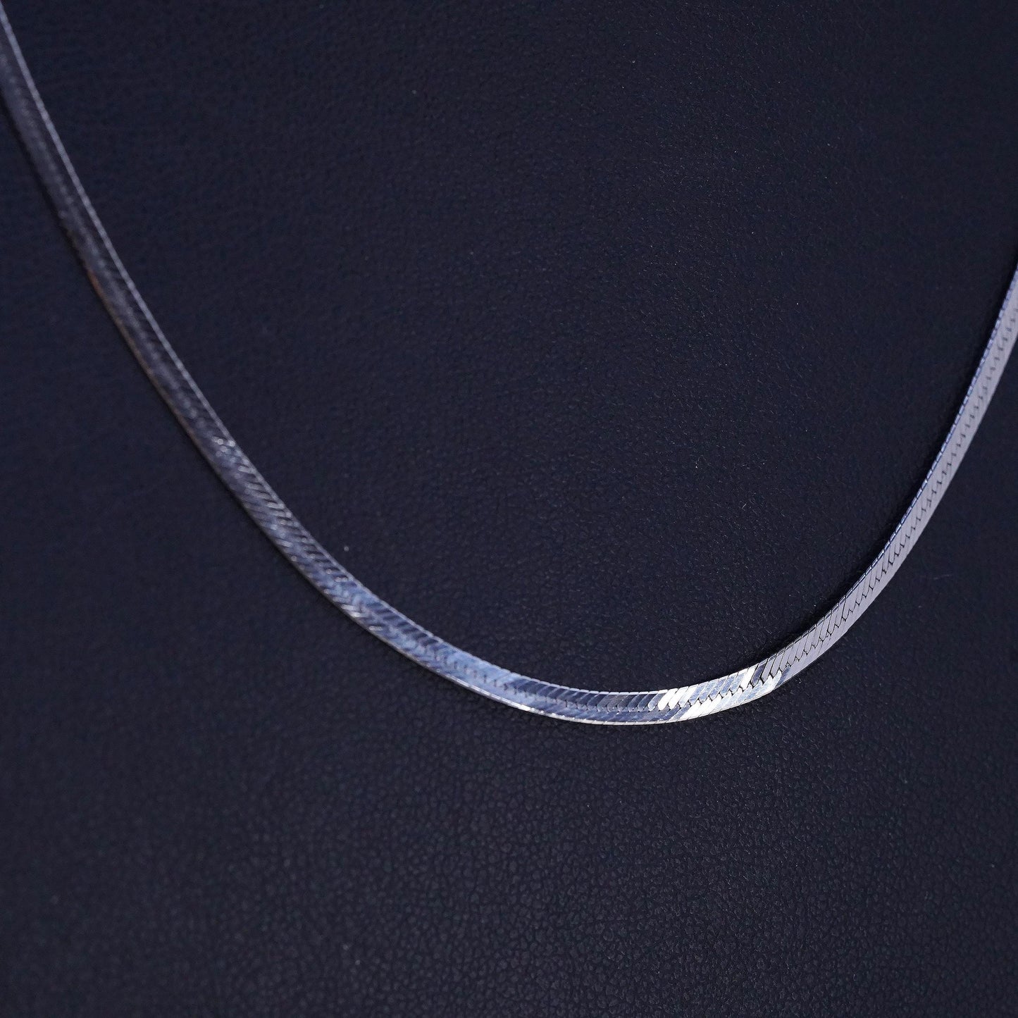 18” 2mm, Vintage Italian sterling silver necklace, 925 herringbone chain