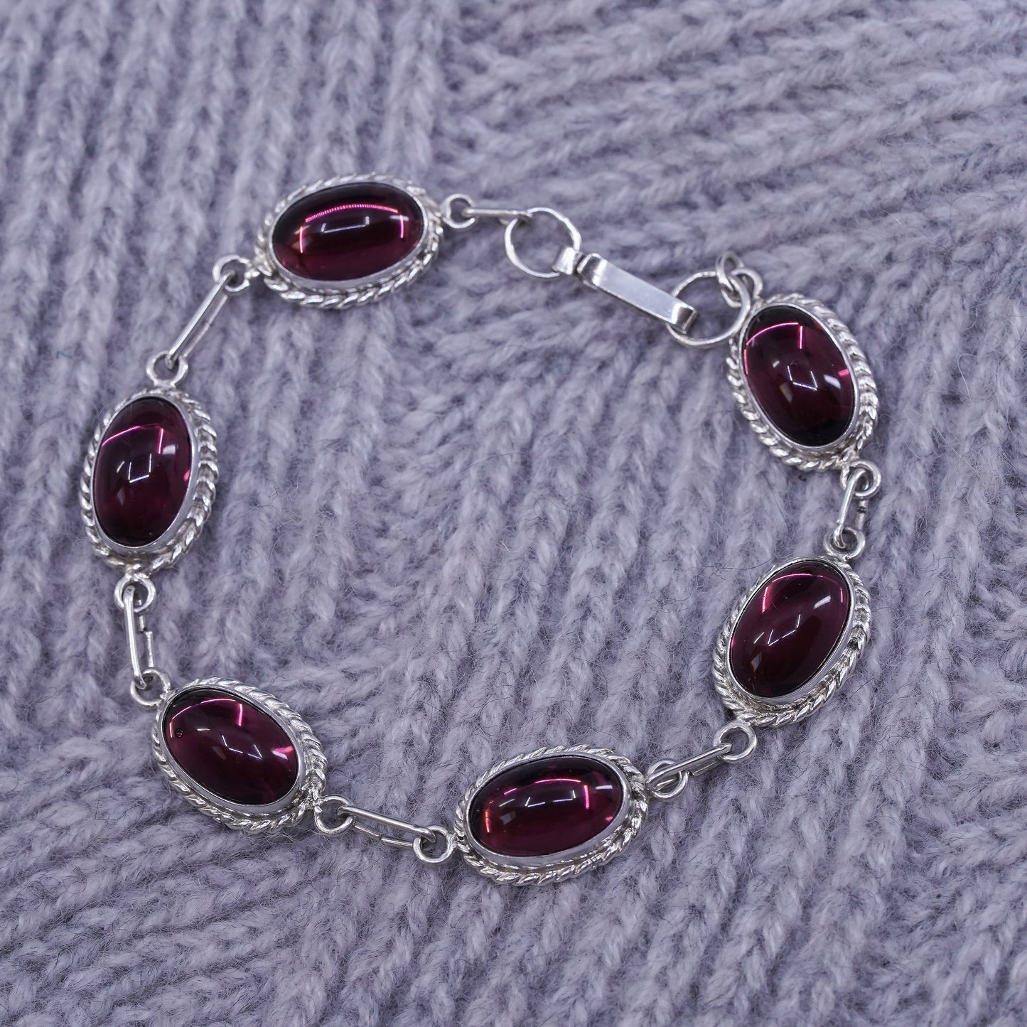 6.75", vintage Sterling 925 silver tennis bracelet with garnet