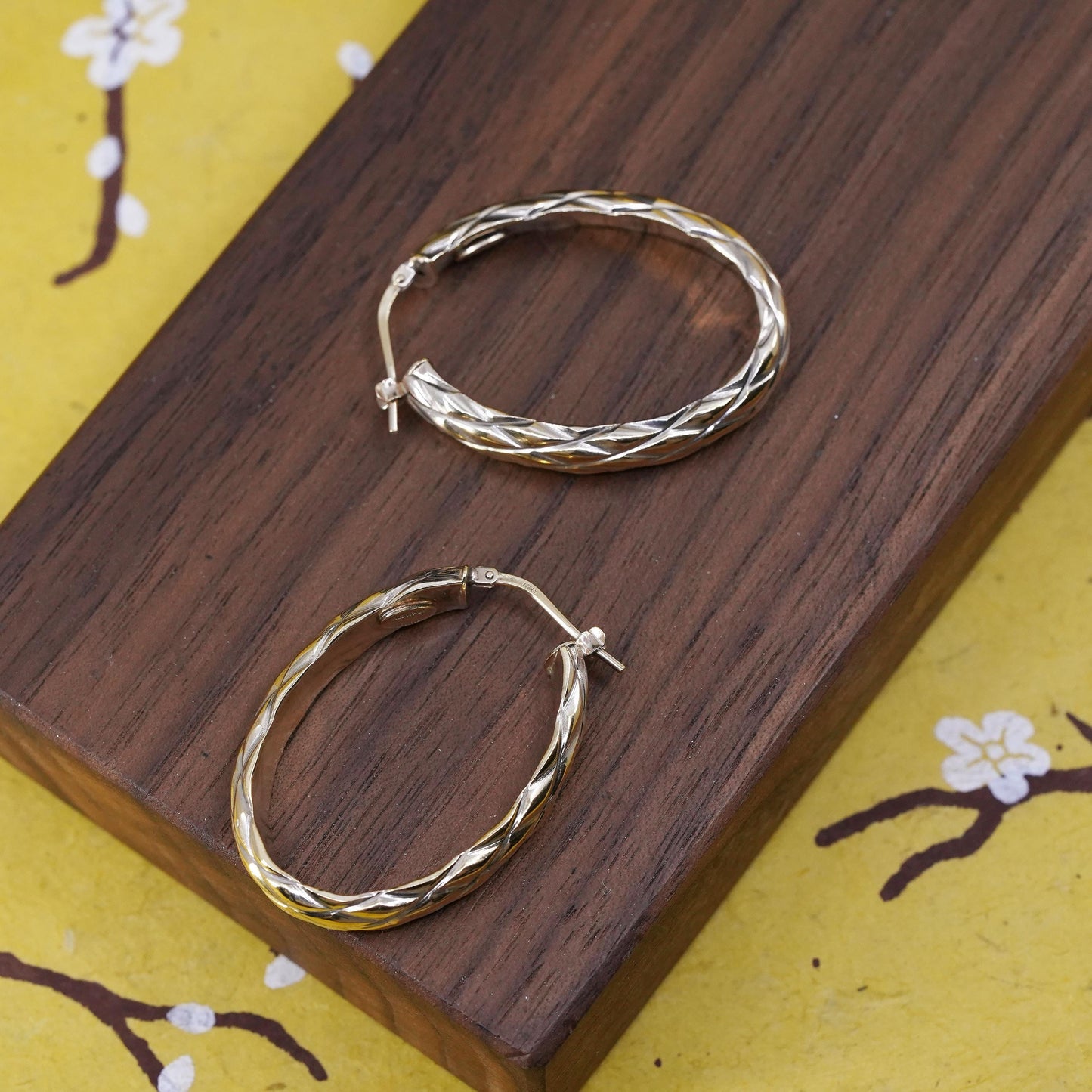 1.5”, Italia Crea vermeil gold over Sterling silver earrings, 925 oval hoops
