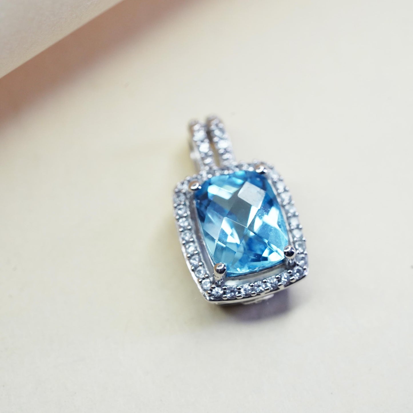 Vintage Sterling 925 silver pendant checkerboard cut blue topaz diamonds